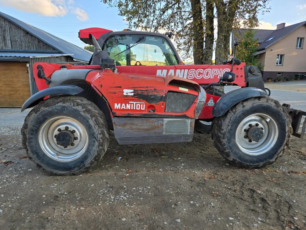 2011 Manitou MLT-741, dovoz Skladem v EU — foto 5 z 9