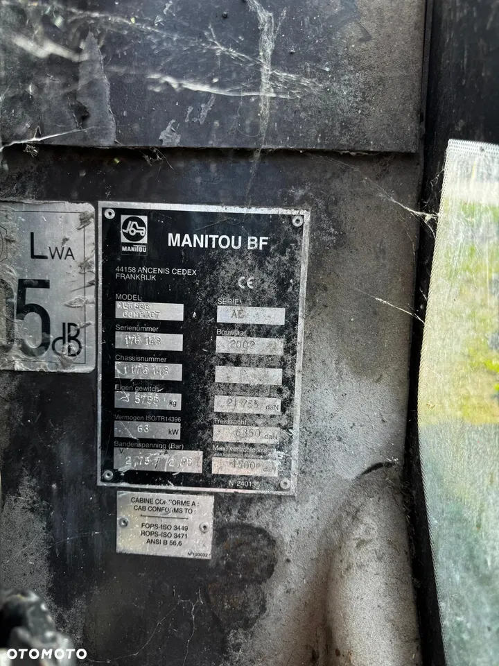 2002 Manitou MLT526 Compact, 8 600 mth, dovoz Skladem v EU — foto 10 z 15