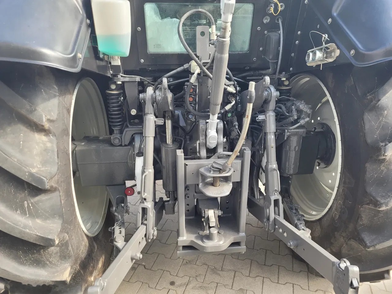 2014 Valtra N103.4, 3 500 mth, dovoz Skladem v EU — foto 7 z 18