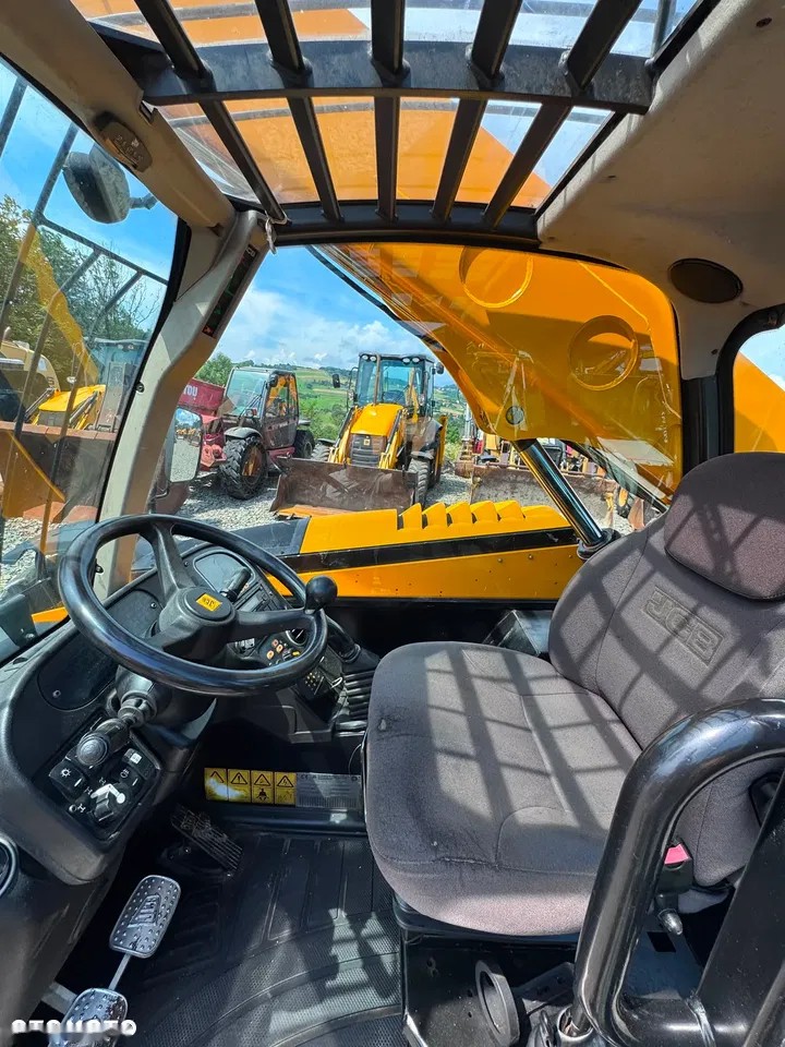 2017 JCB, dovoz Skladem v EU — foto 10 z 11