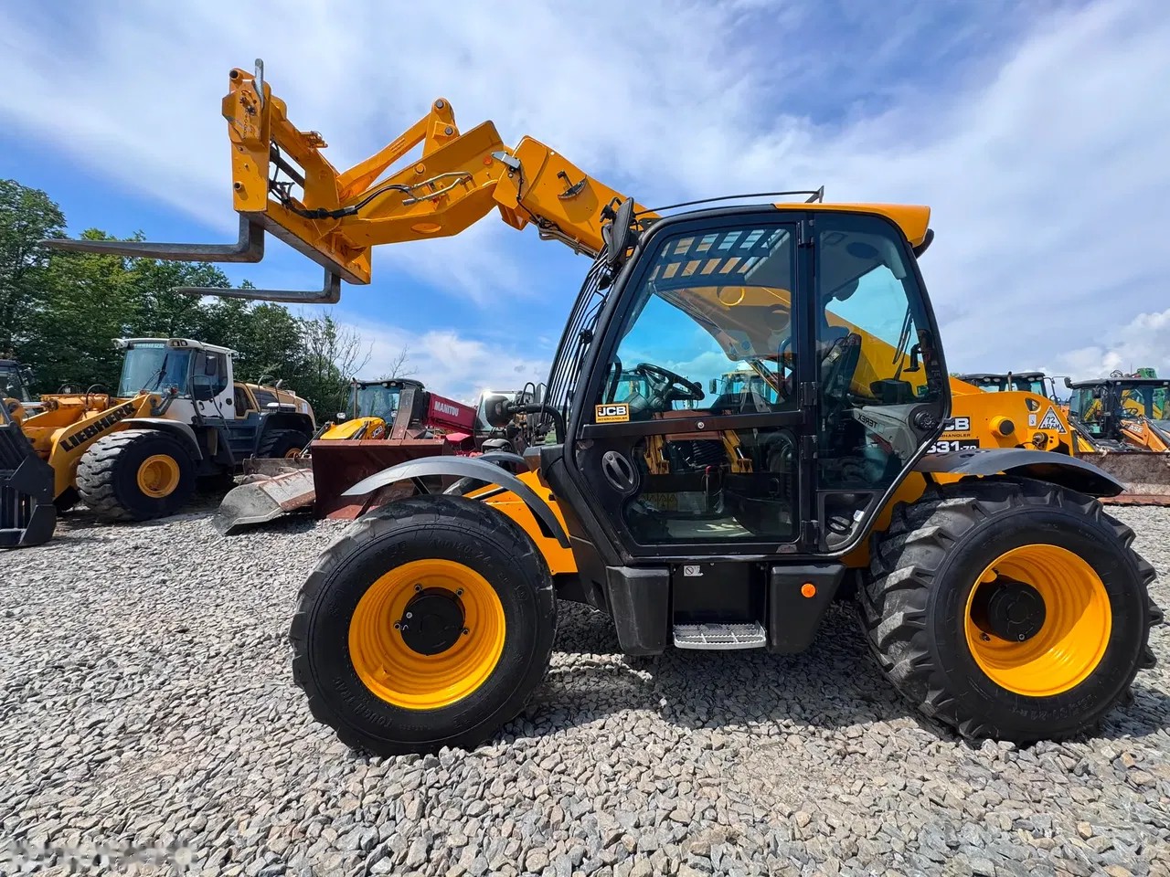 2017 JCB, dovoz Skladem v EU — foto 2 z 11