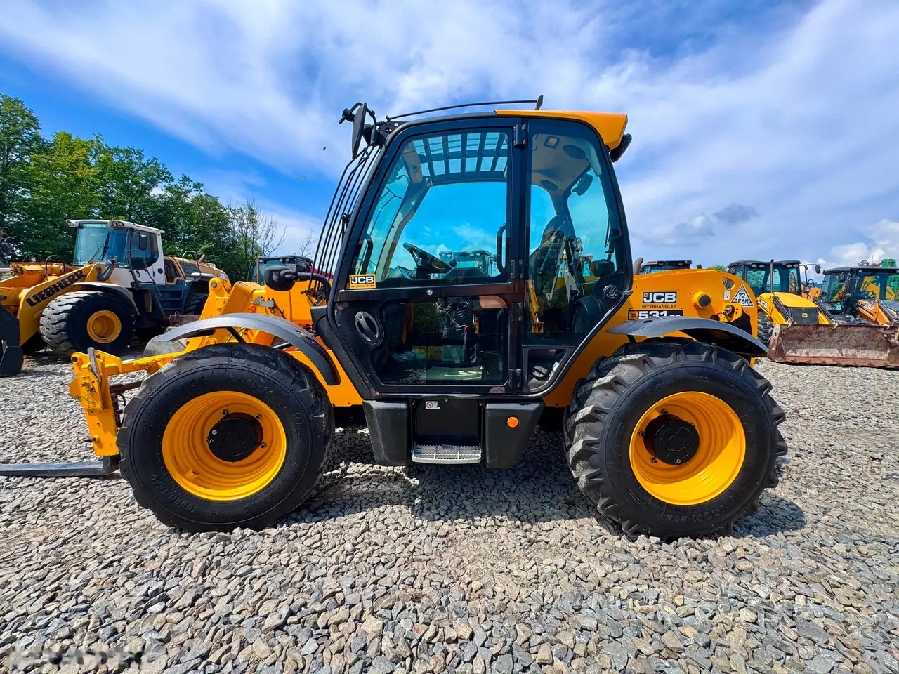 2017 JCB, dovoz Skladem v EU — foto 4 z 11