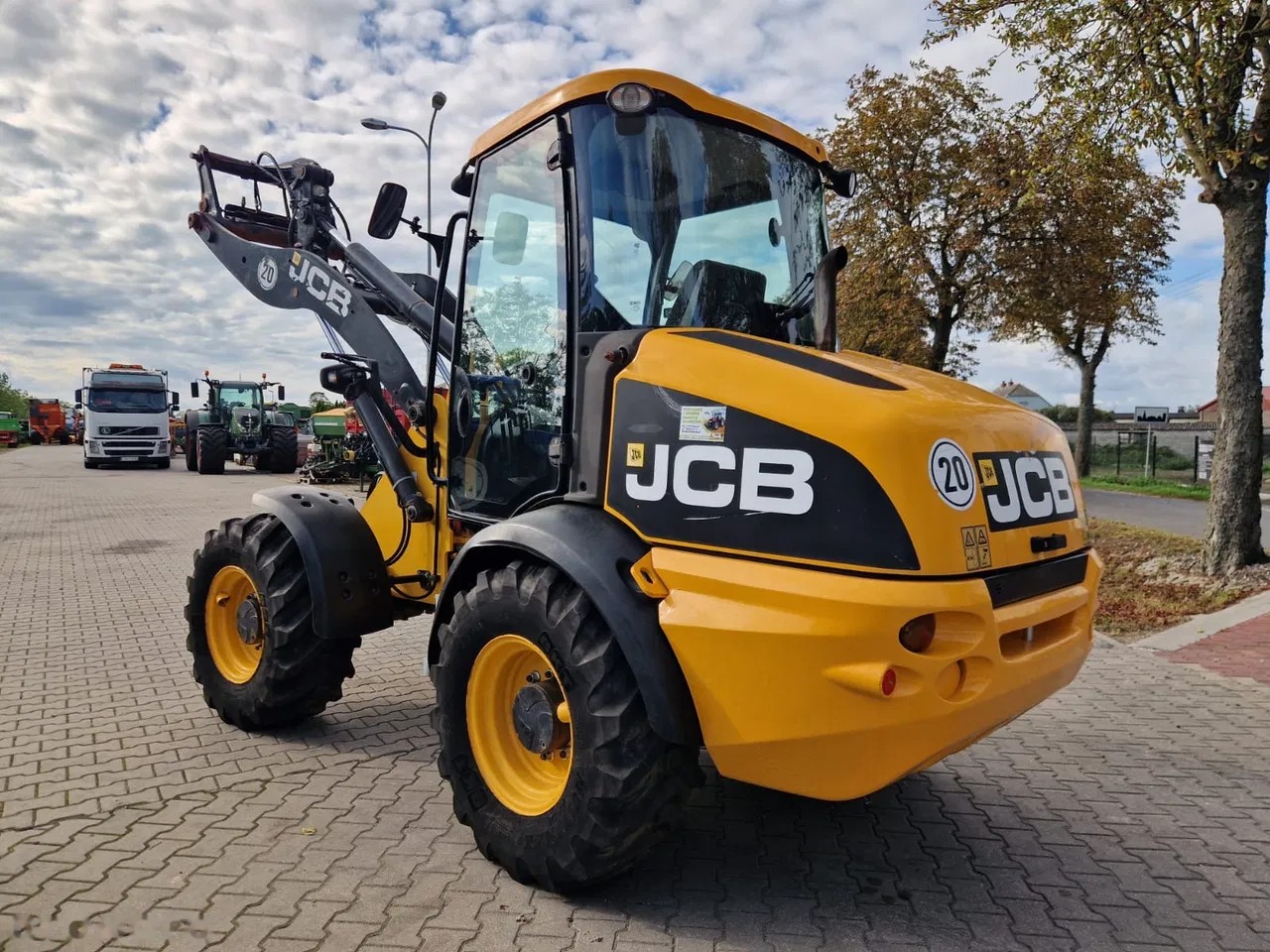 2010 JCB 409, dovoz Skladem v EU — foto 5 z 15