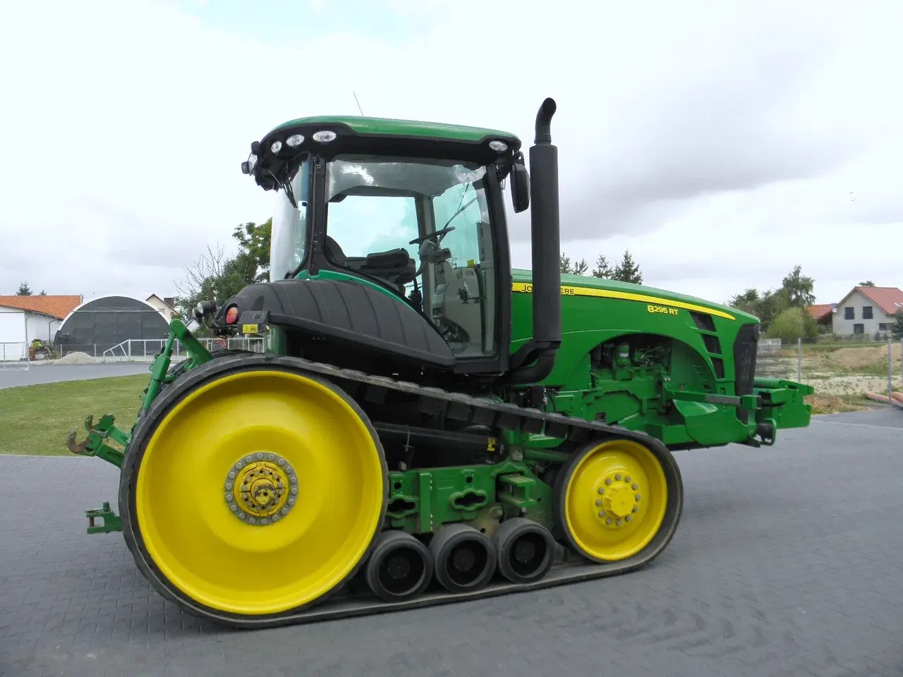2011 John Deere 8295, 7 600 mth, dovoz Skladem v EU — foto 9 z 10