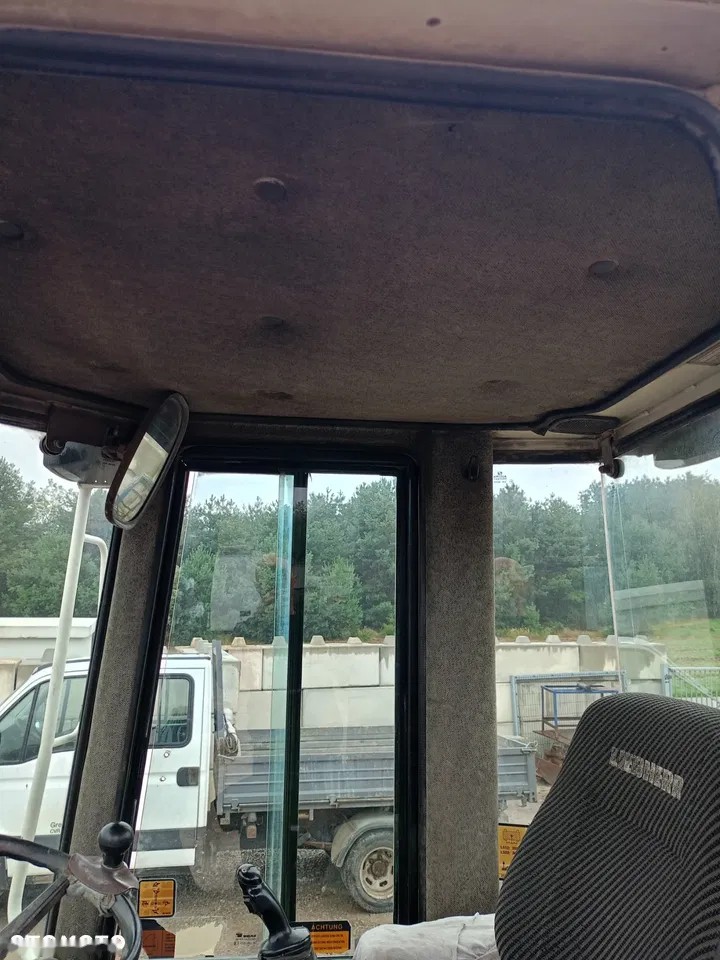 2000 Libherr 522, 6 000 mth, dovoz Skladem v EU — foto 13 z 19