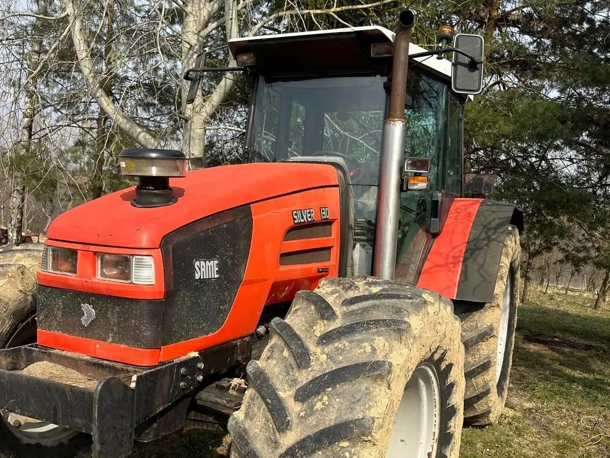 2004 Same TRAKTOR, stříbrná, 7 768 mth, dovoz Skladem v EU — foto 1 z 22 2004 Same TRAKTOR, stříbrná, 7 768 mth, dovoz Skladem v EU — foto 1 z 22