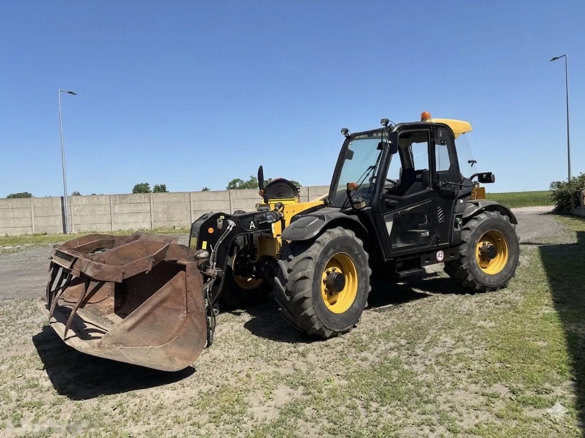 2016 Caterpillar TH337C, 4 990 mth, dovoz Skladem v EU — foto 2 z 24