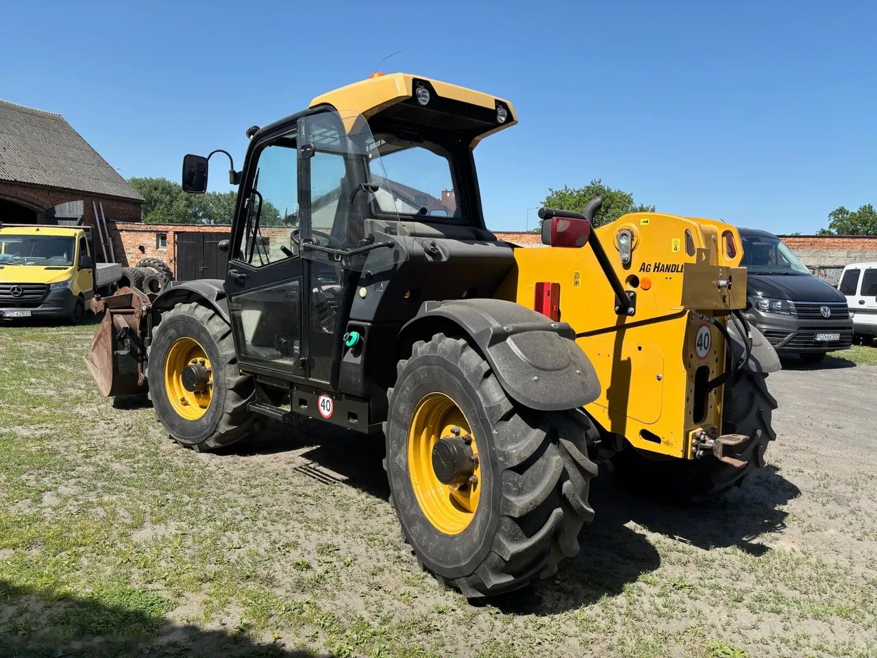 2016 Caterpillar TH337C, 4 990 mth, dovoz Skladem v EU — foto 9 z 24