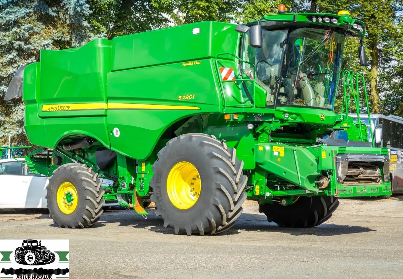 2018 John Deere, 1 046 mth, dovoz Skladem v EU — foto 2 z 11