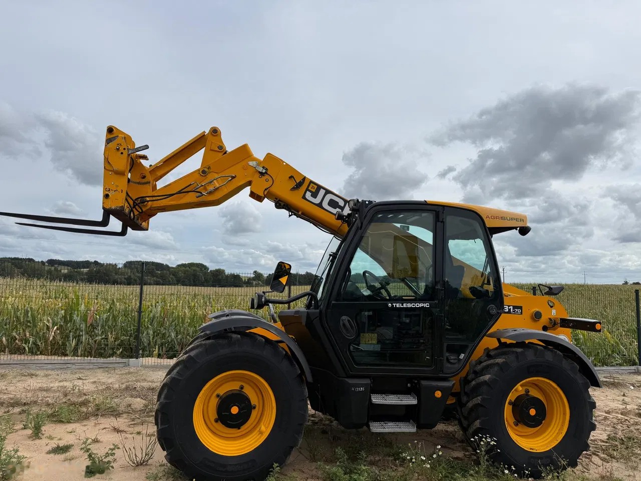 2011 JCB TELESKOPICKÝ, 6 800 mth, dovoz Skladem v EU — foto 5 z 13