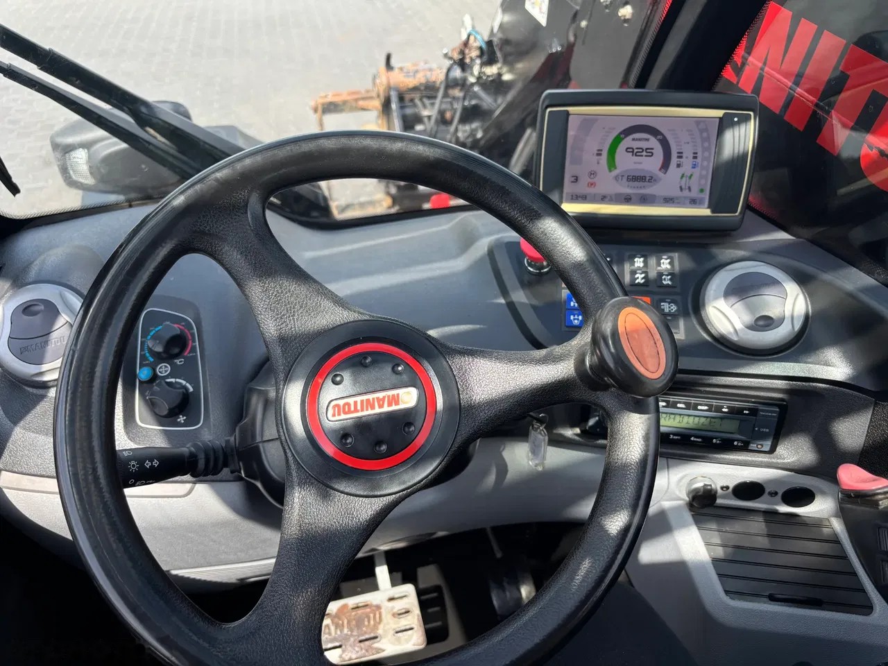 2017 Manitou MLT, 6 888 mth, dovoz Skladem v EU — foto 11 z 21