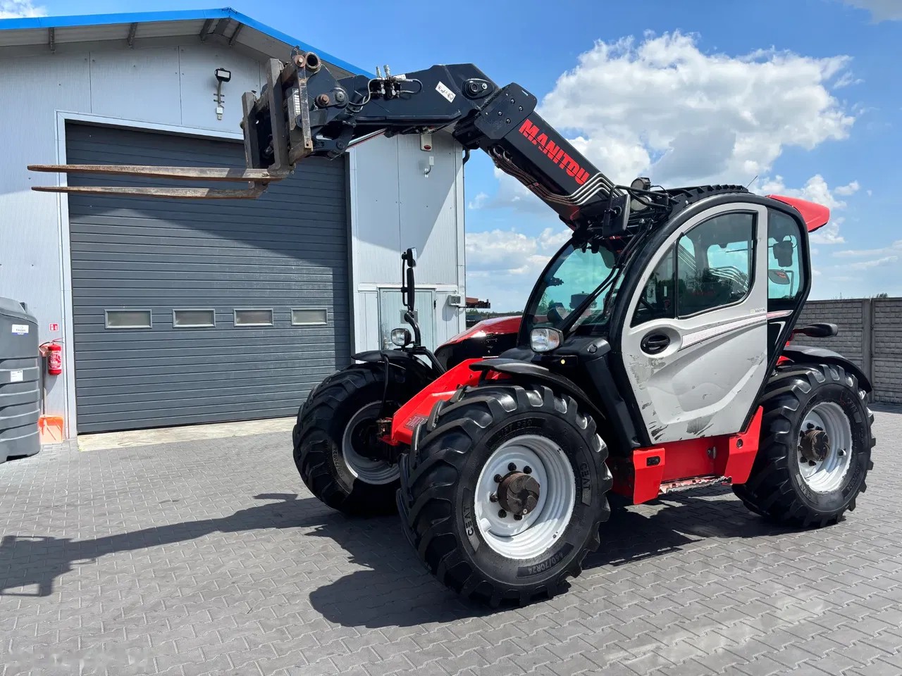 2017 Manitou MLT, 6 888 mth, dovoz Skladem v EU — foto 3 z 21