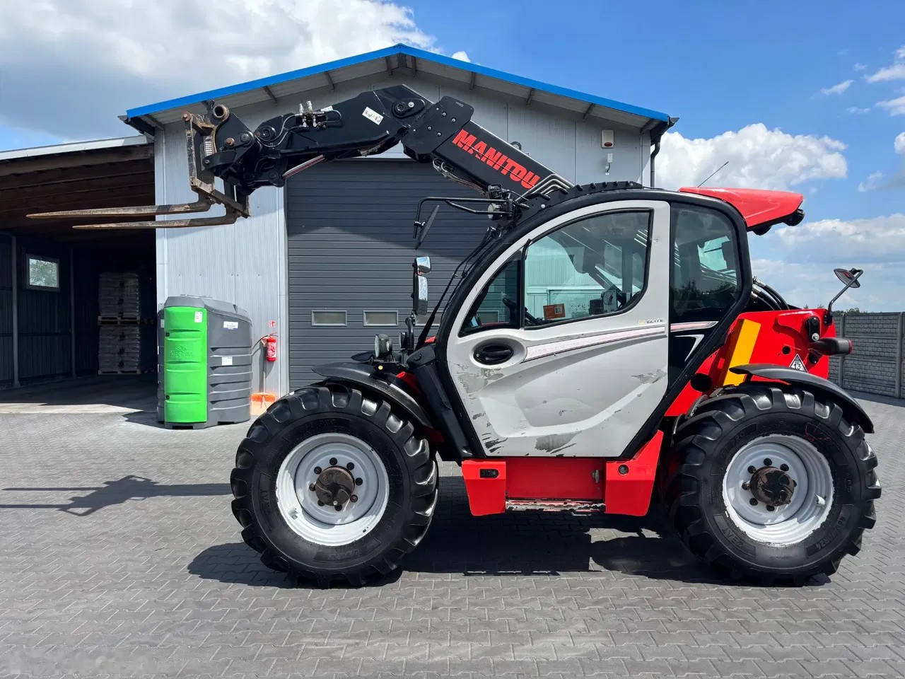 2017 Manitou MLT, 6 888 mth, dovoz Skladem v EU — foto 4 z 21