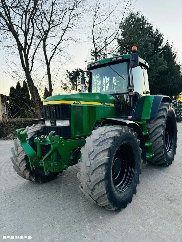 2001 John Deere 7810, dovoz Skladem v EU — foto 2 z 12