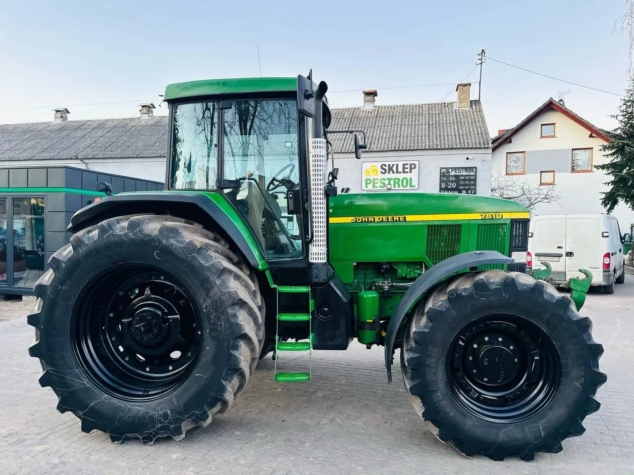 2001 John Deere 7810, dovoz Skladem v EU — foto 5 z 12
