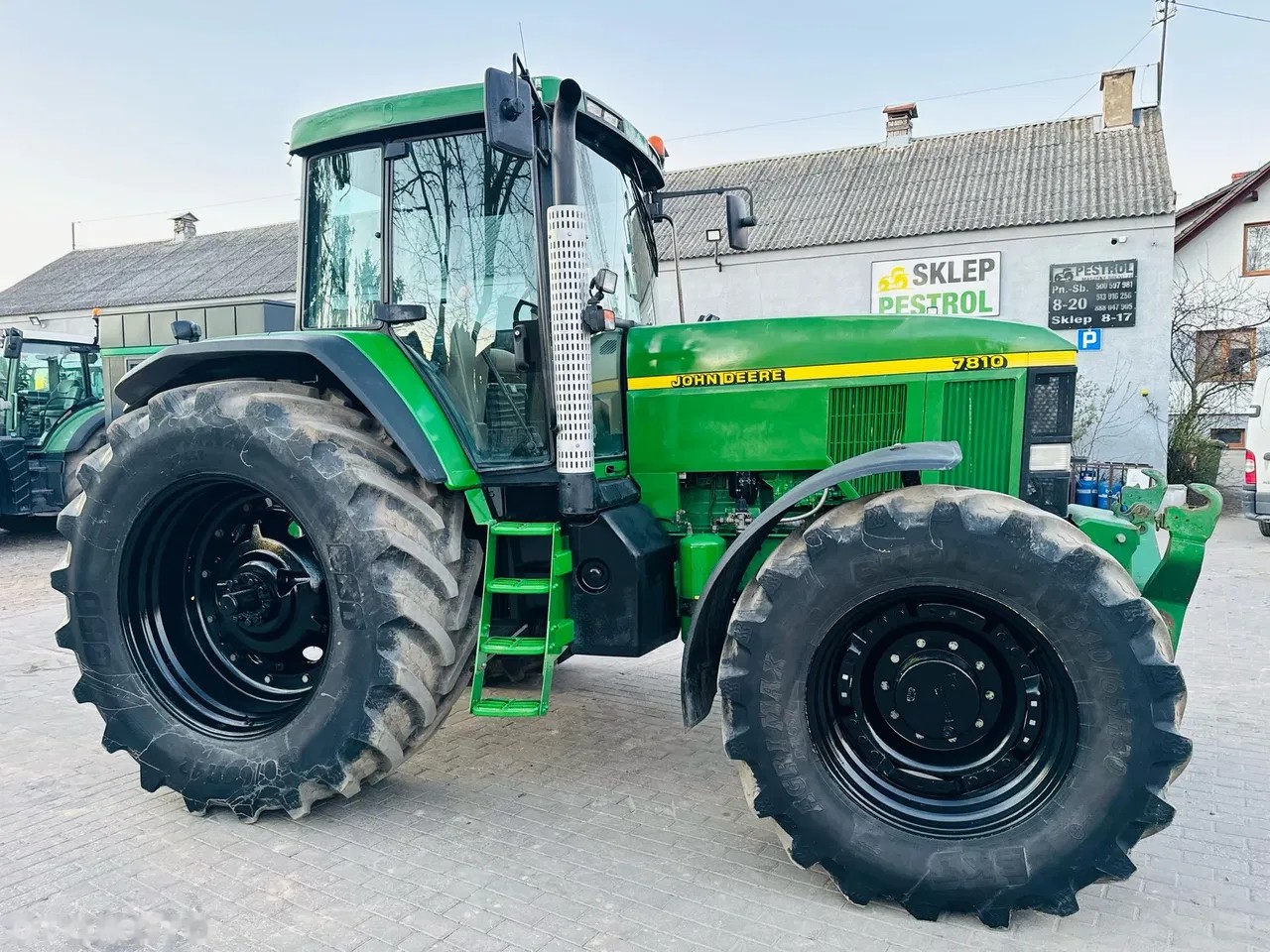 2001 John Deere 7810, dovoz Skladem v EU — foto 7 z 12