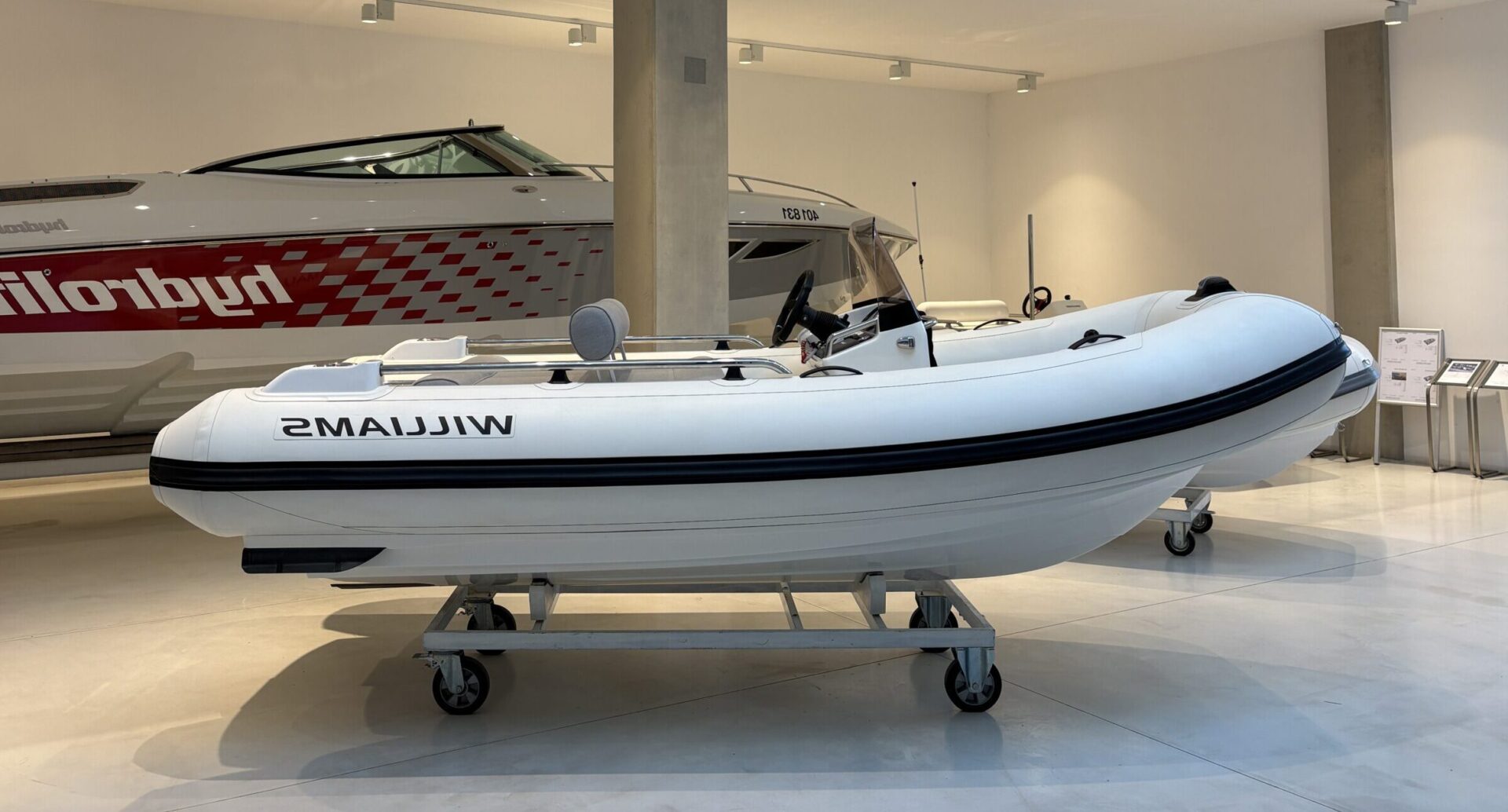 2016 Williams, dovoz Skladem v EU — foto 2 z 13