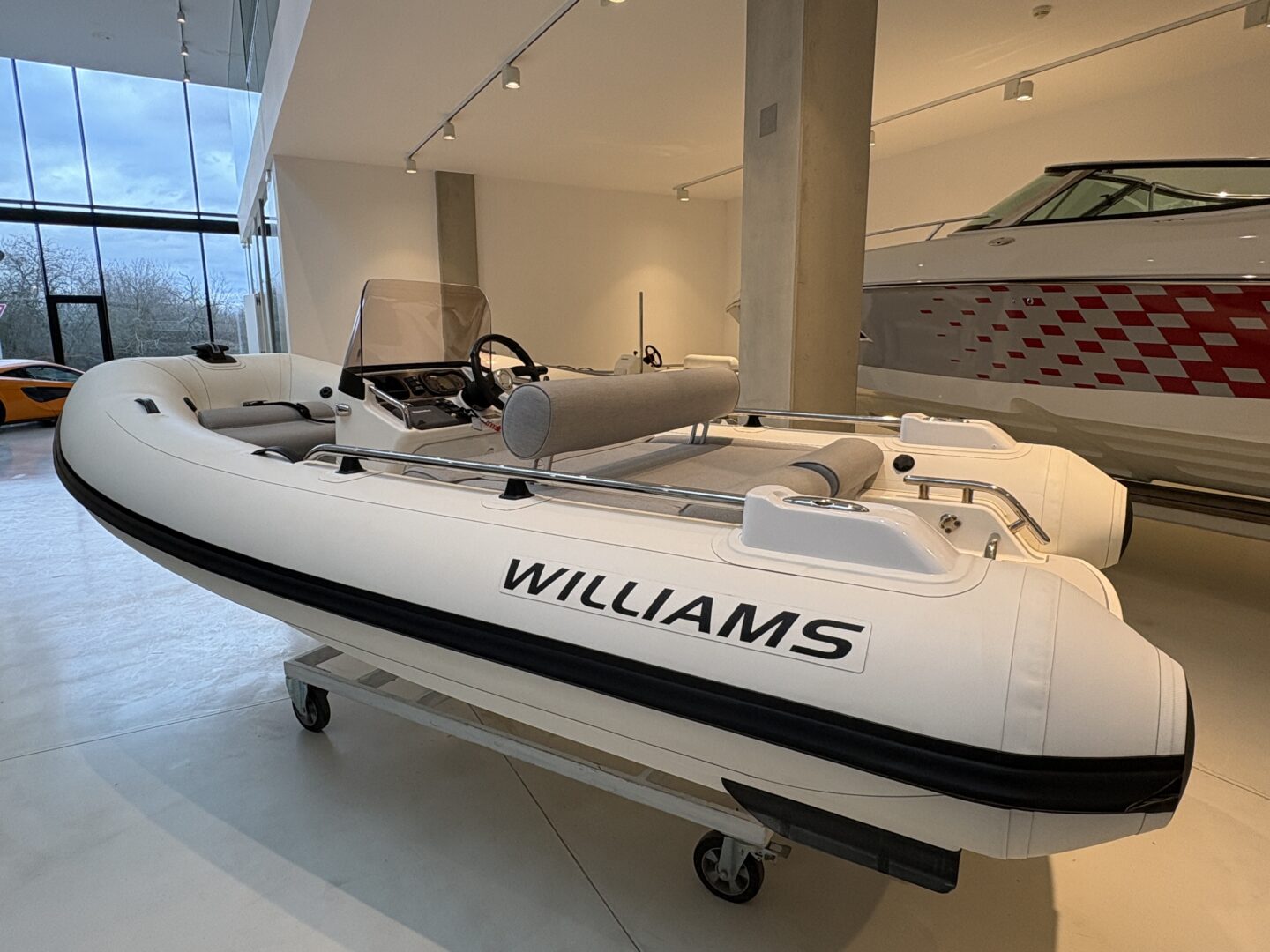 2016 Williams, dovoz Skladem v EU — foto 3 z 13