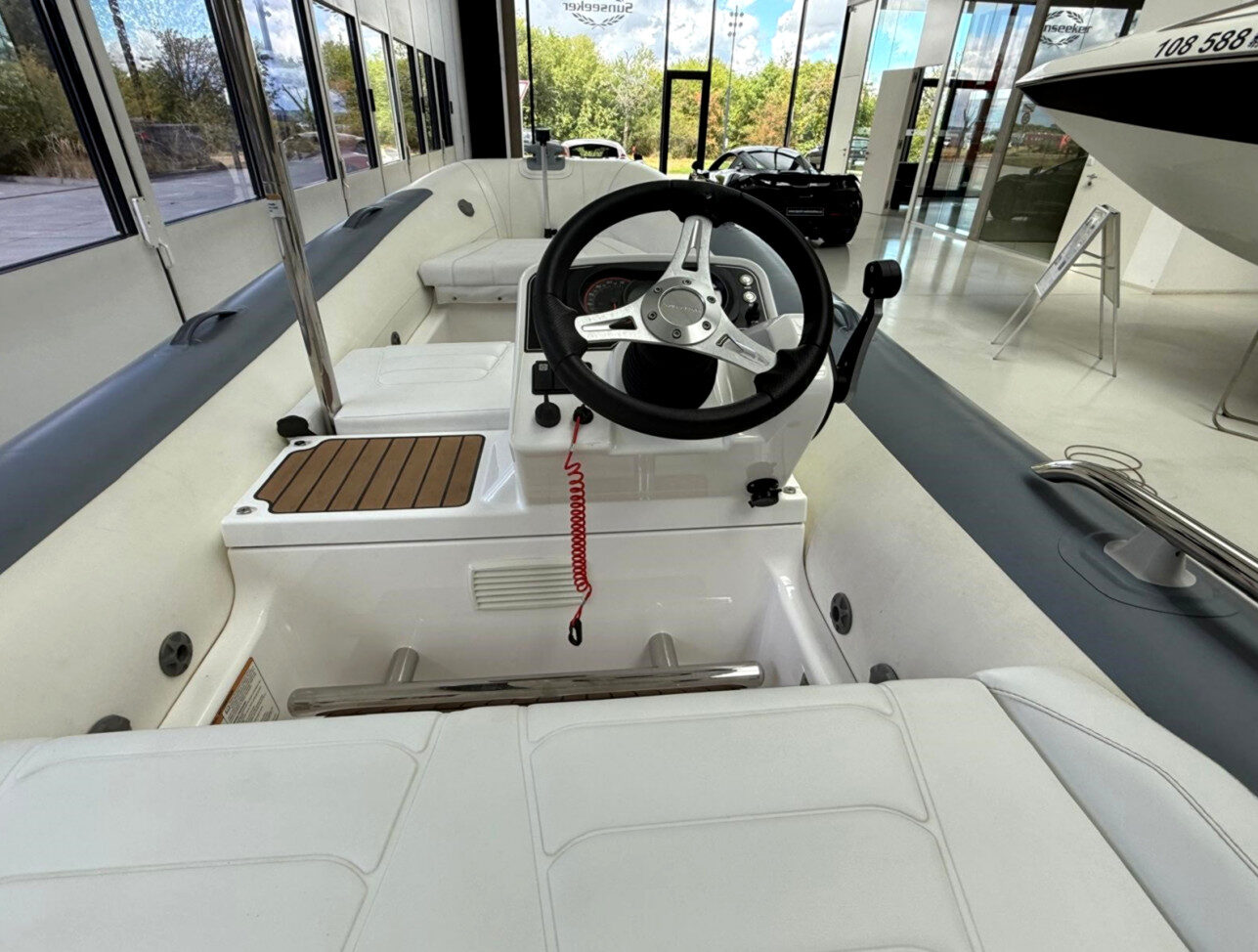 2023 Williams, dovoz Skladem v EU — foto 7 z 7