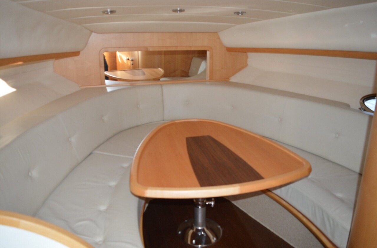 2008 Windy 33 Scirocco, dovoz Skladem v EU — foto 2 z 20