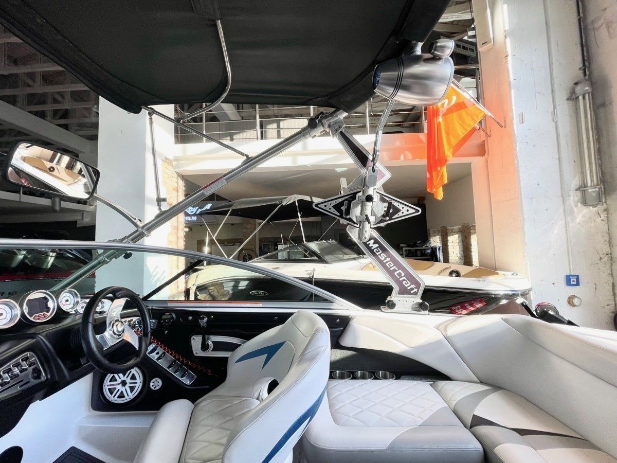 2009 MasterCraft X2, dovoz Skladem v EU — foto 12 z 20
