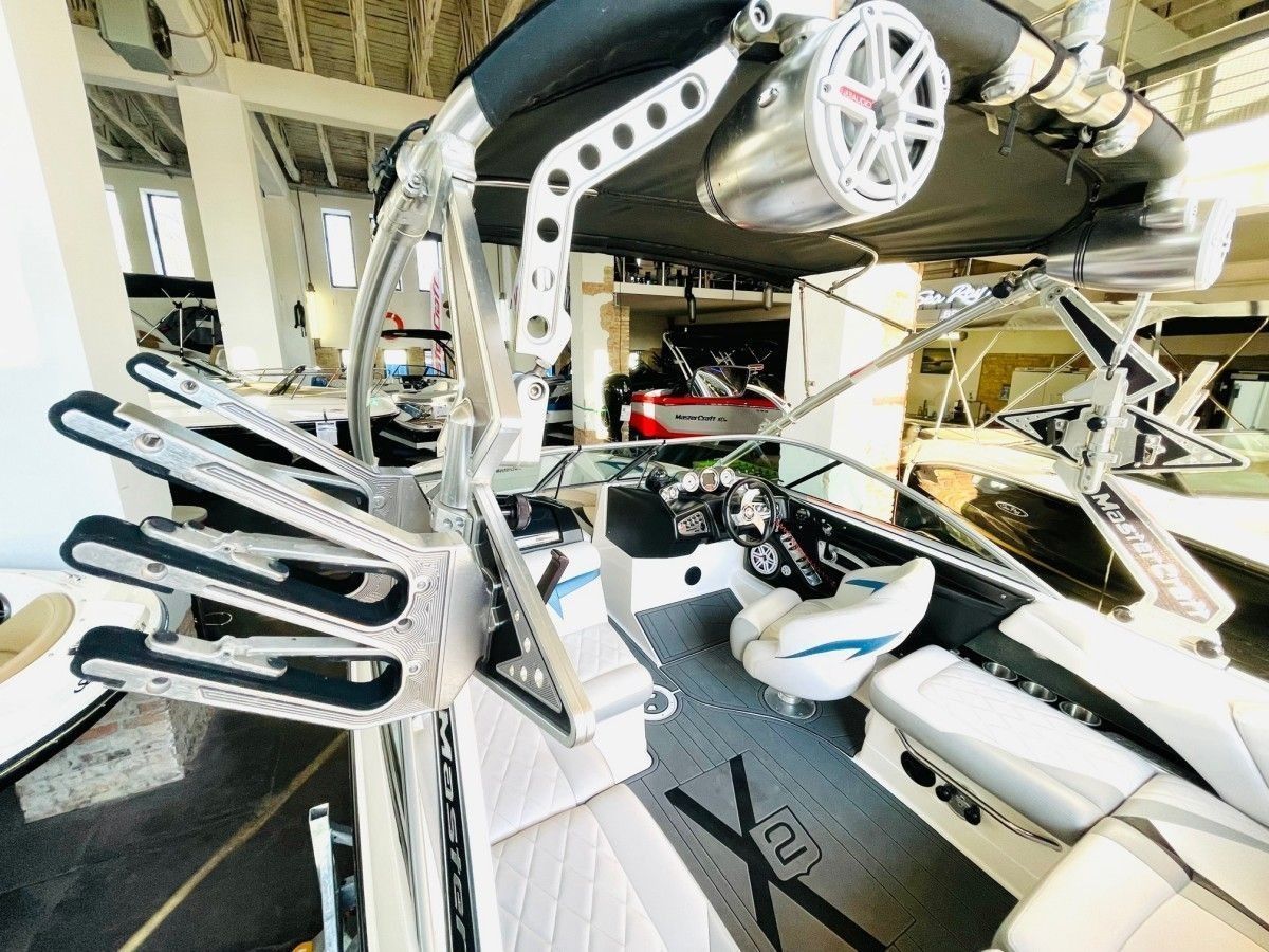 2009 MasterCraft X2, dovoz Skladem v EU — foto 15 z 20