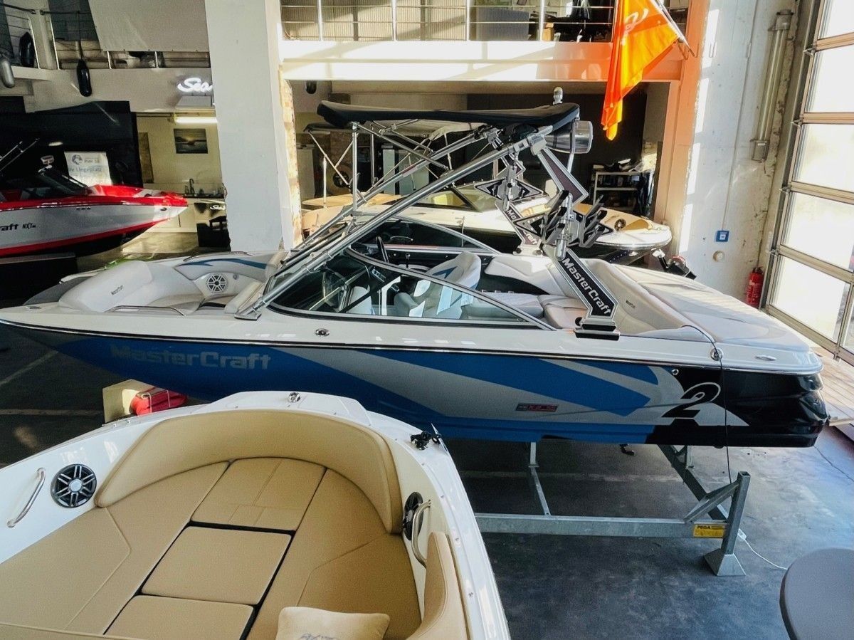 2009 MasterCraft X2, dovoz Skladem v EU — foto 16 z 20