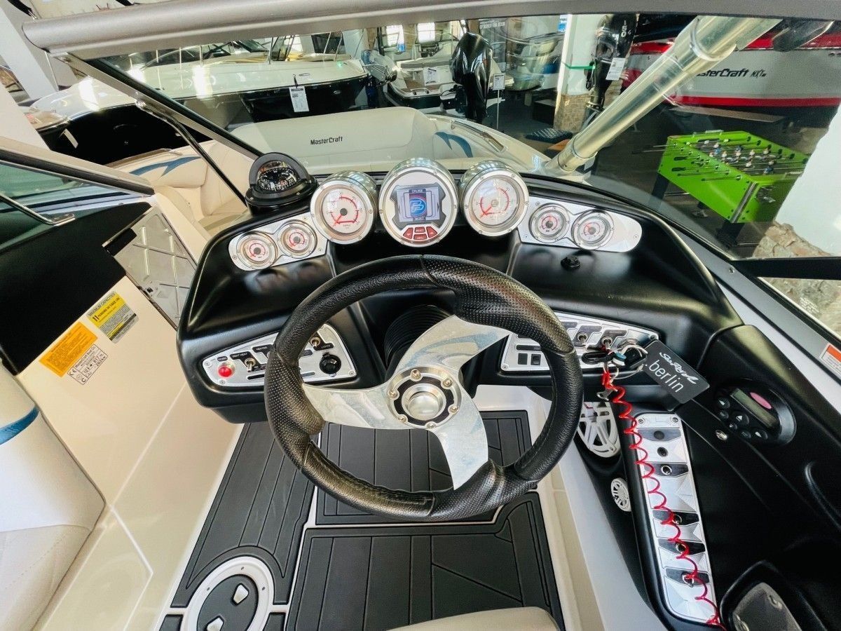 2009 MasterCraft X2, dovoz Skladem v EU — foto 6 z 20