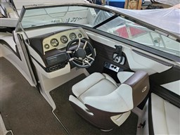 2016 Regal, dovoz Skladem v EU — foto 7 z 20