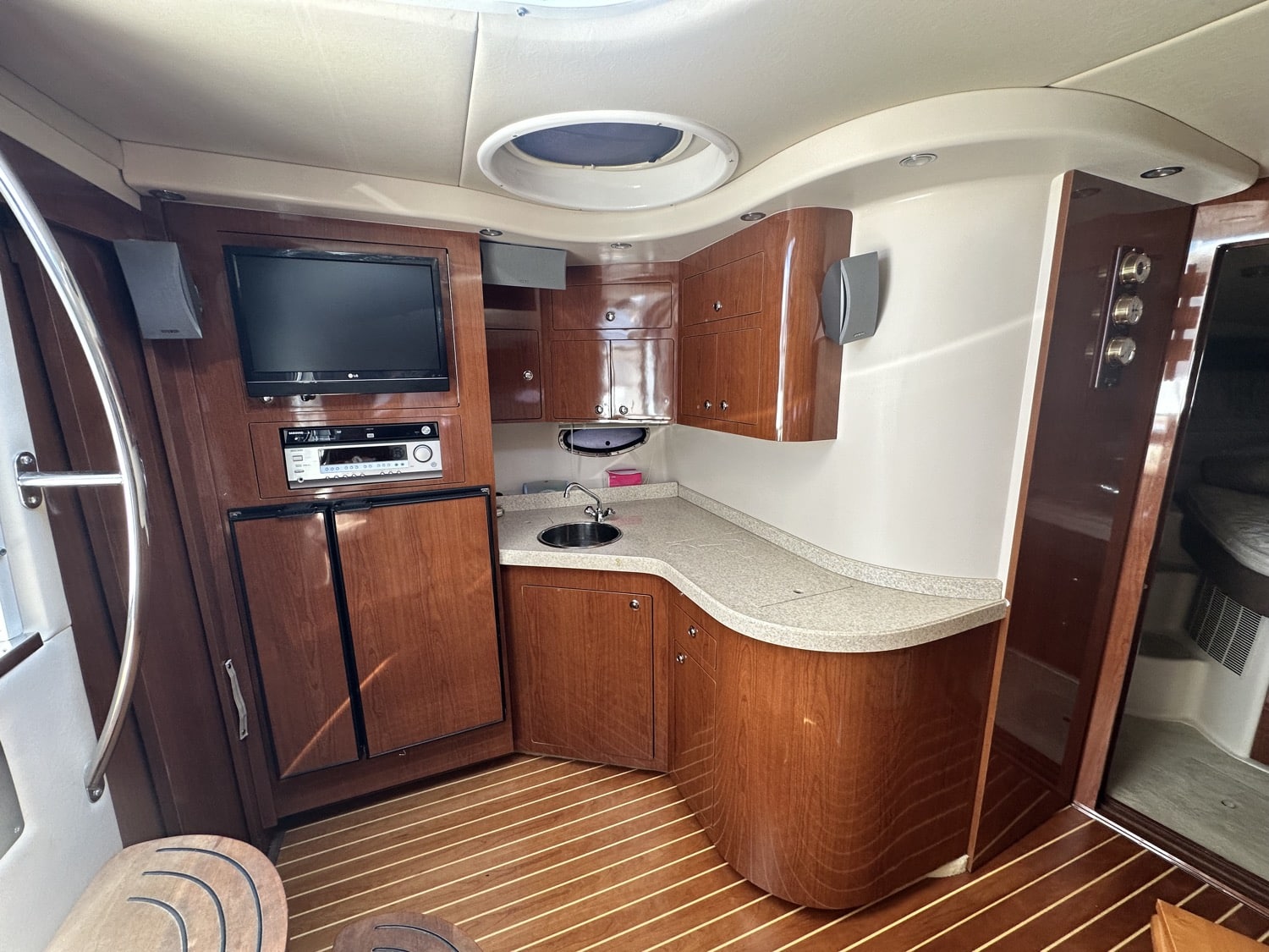 Regal, dovoz Skladem v EU — foto 10 z 18
