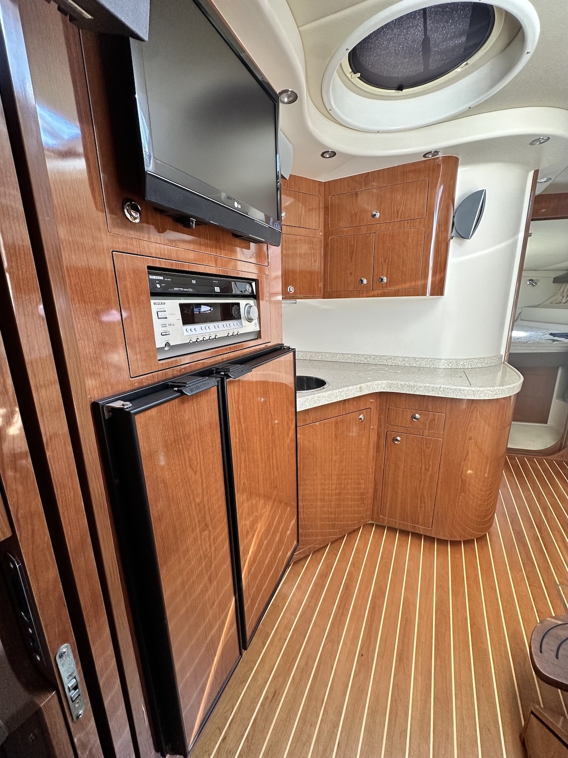 Regal, dovoz Skladem v EU — foto 16 z 18