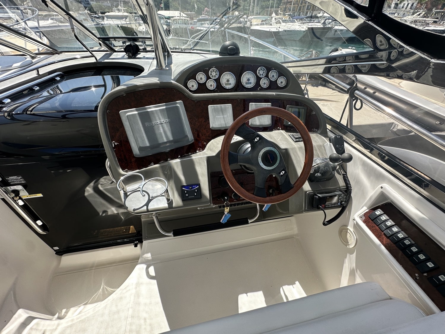 Regal, dovoz Skladem v EU — foto 8 z 18