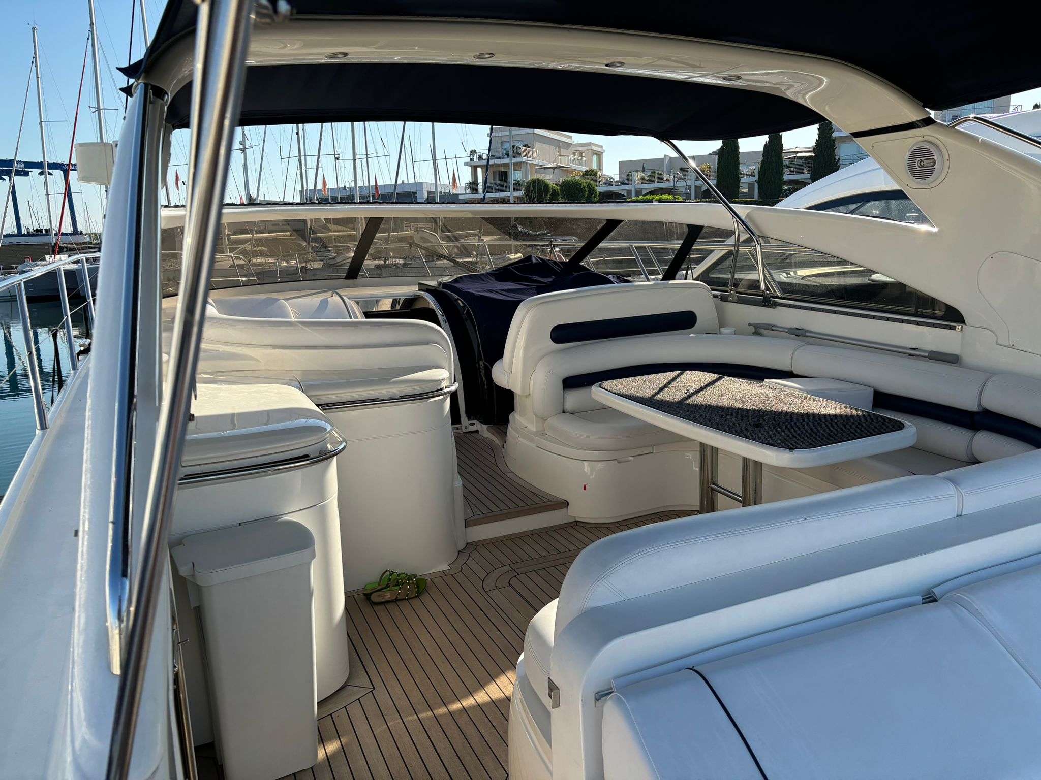 2001 Princess, dovoz Skladem v EU — foto 5 z 8