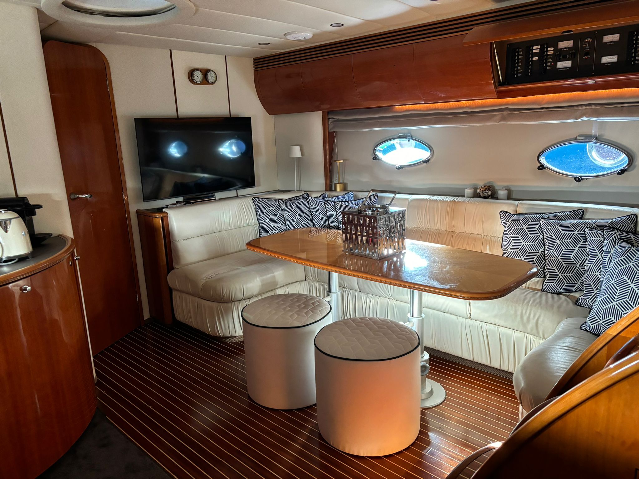 2001 Princess, dovoz Skladem v EU — foto 6 z 8