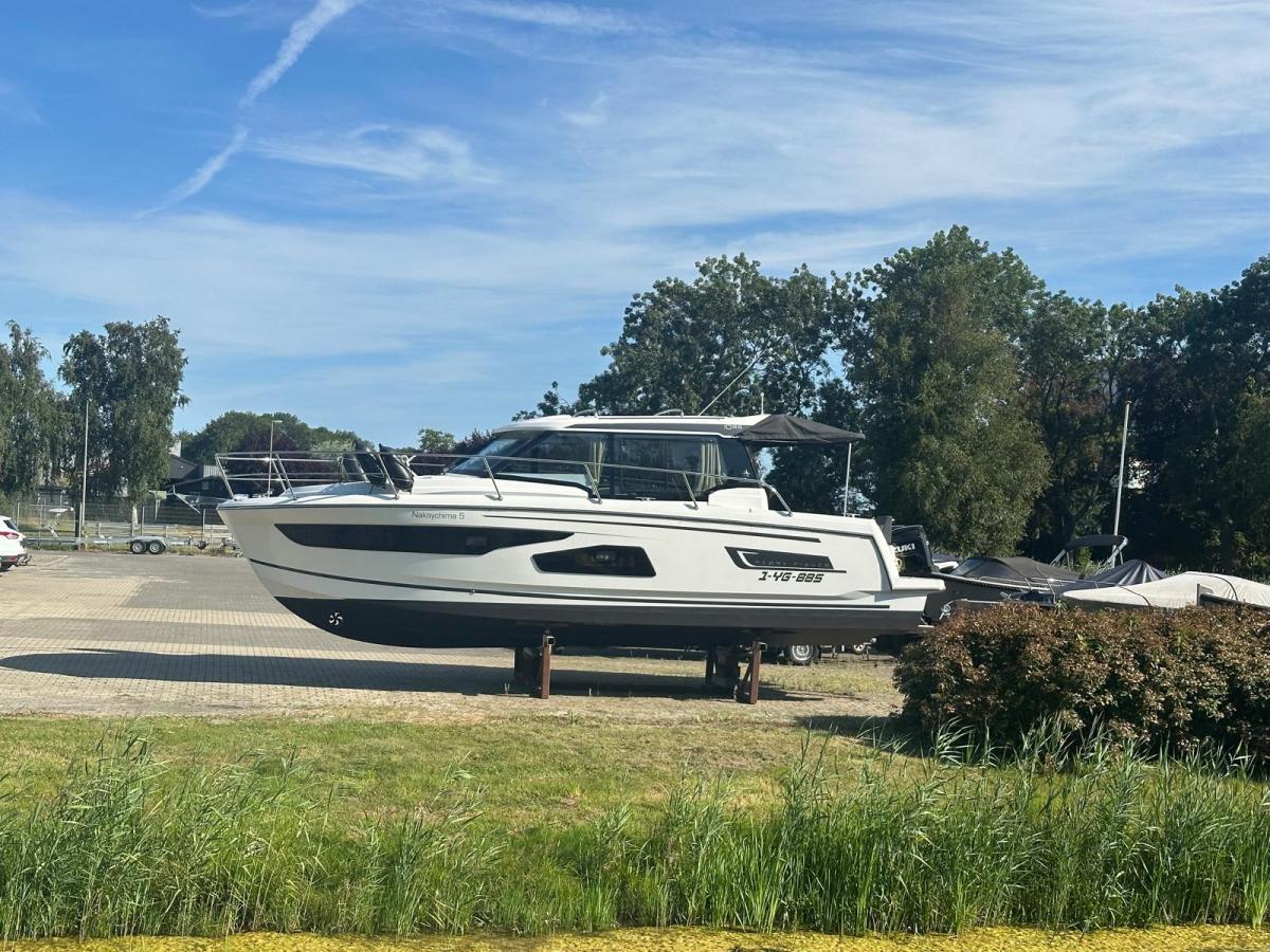 Jeanneau, dovoz Skladem v EU — foto 1