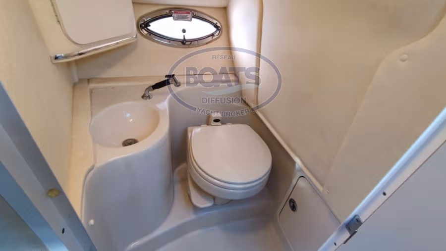 Sea Ray, dovoz Skladem v EU — foto 3 z 20