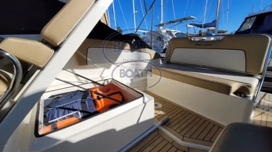 Bayliner, dovoz Skladem v EU — foto 8 z 20