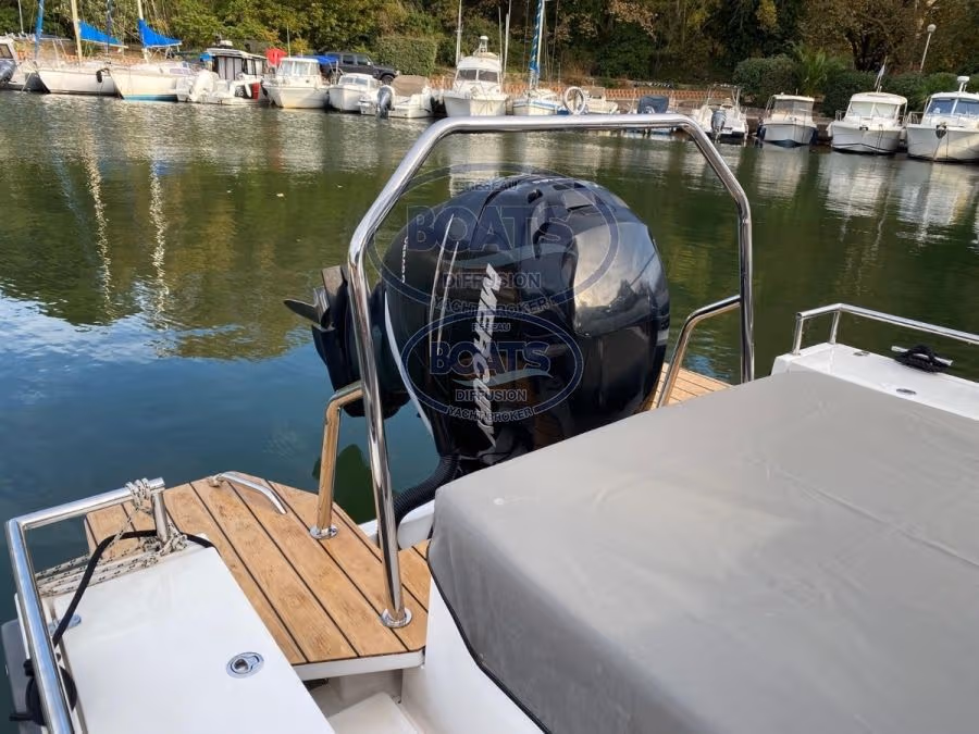 Axopar, dovoz Skladem v EU — foto 14 z 20