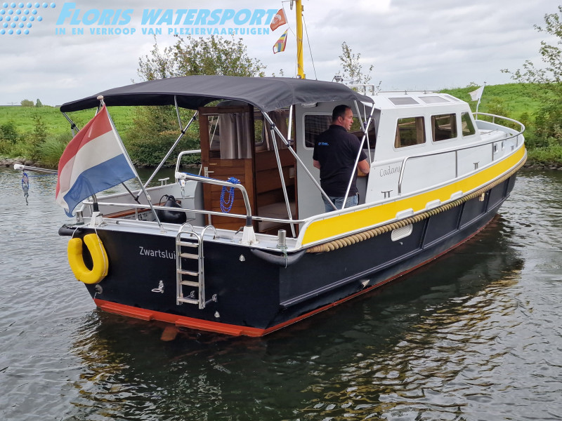 2003 32 Pilothouse, dovoz Skladem v EU — foto 6 z 6