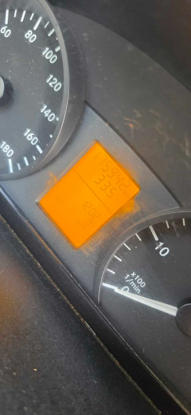 2007 Dodge Sprinter, 170 000 km, dovoz Kanada — foto 4 z 5
