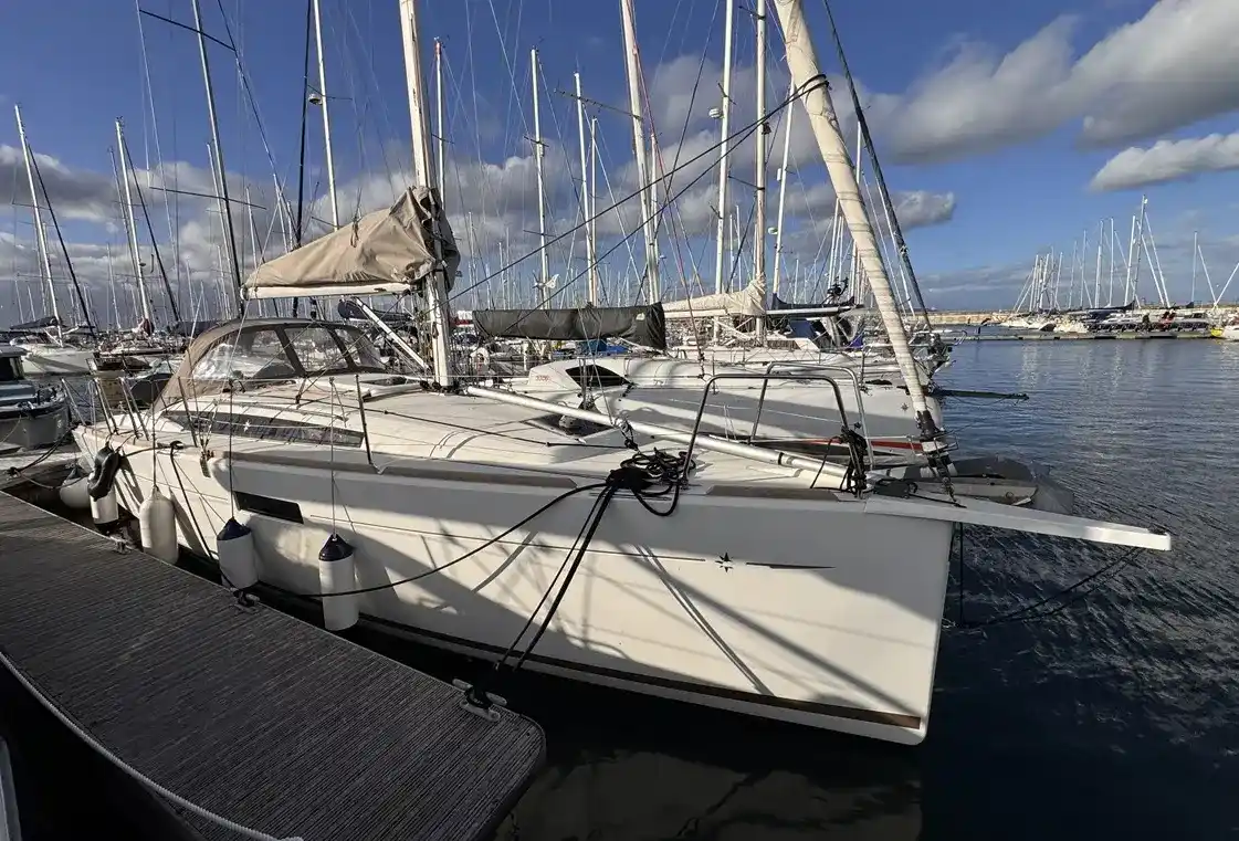 2017 Jeanneau, dovoz Skladem v EU — foto 1