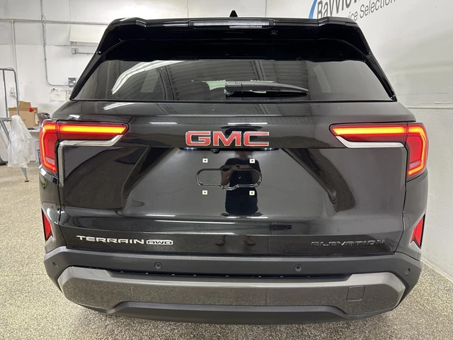 2026 GMC Terrain AWD 4dr Elevation, černá, 42 881 km, dovoz Kanada — foto 6 z 20