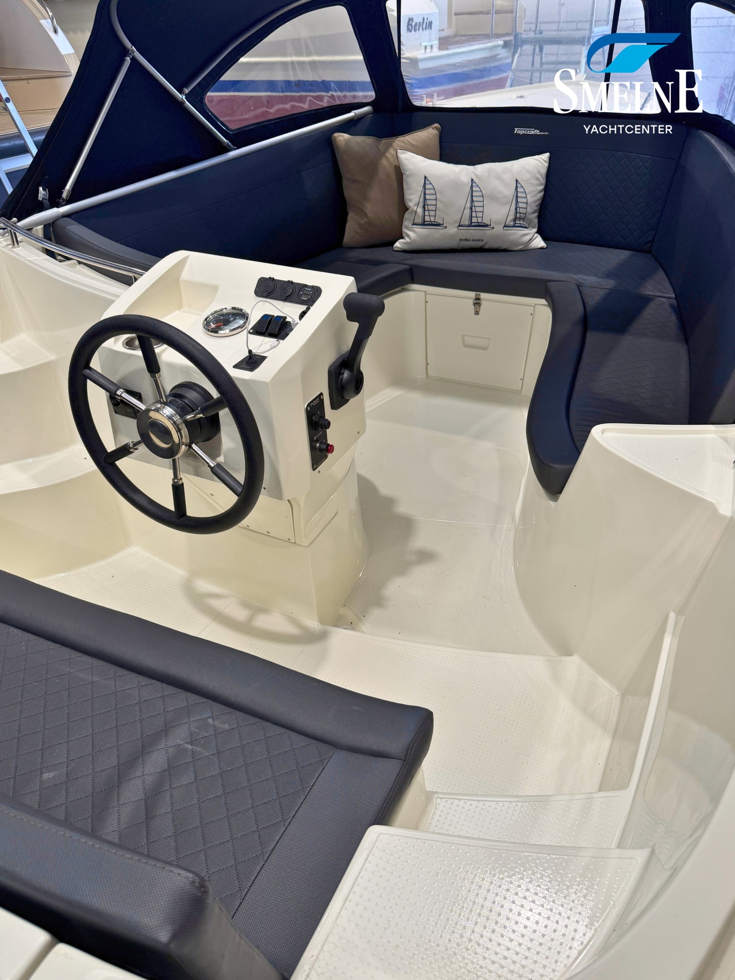 2025, dovoz Skladem v EU — foto 4 z 20