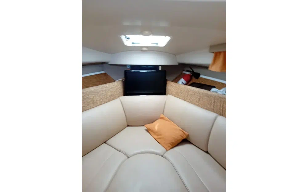 2004 Bayliner, dovoz Skladem v EU — foto 9 z 20