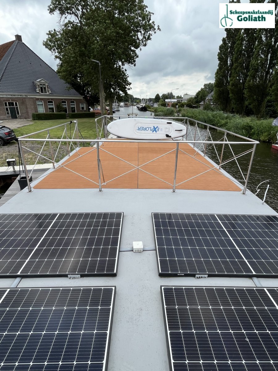 2023, dovoz Skladem v EU — foto 13 z 20