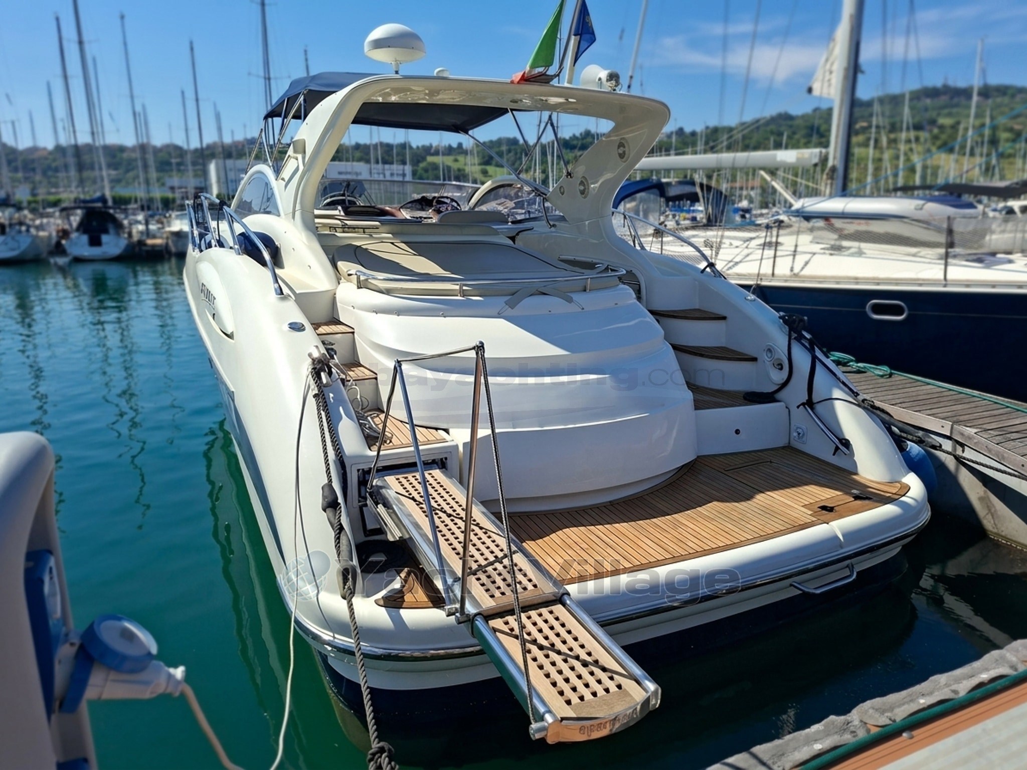 2004 Atlantis 47 Open, dovoz Skladem v EU — foto 3 z 20