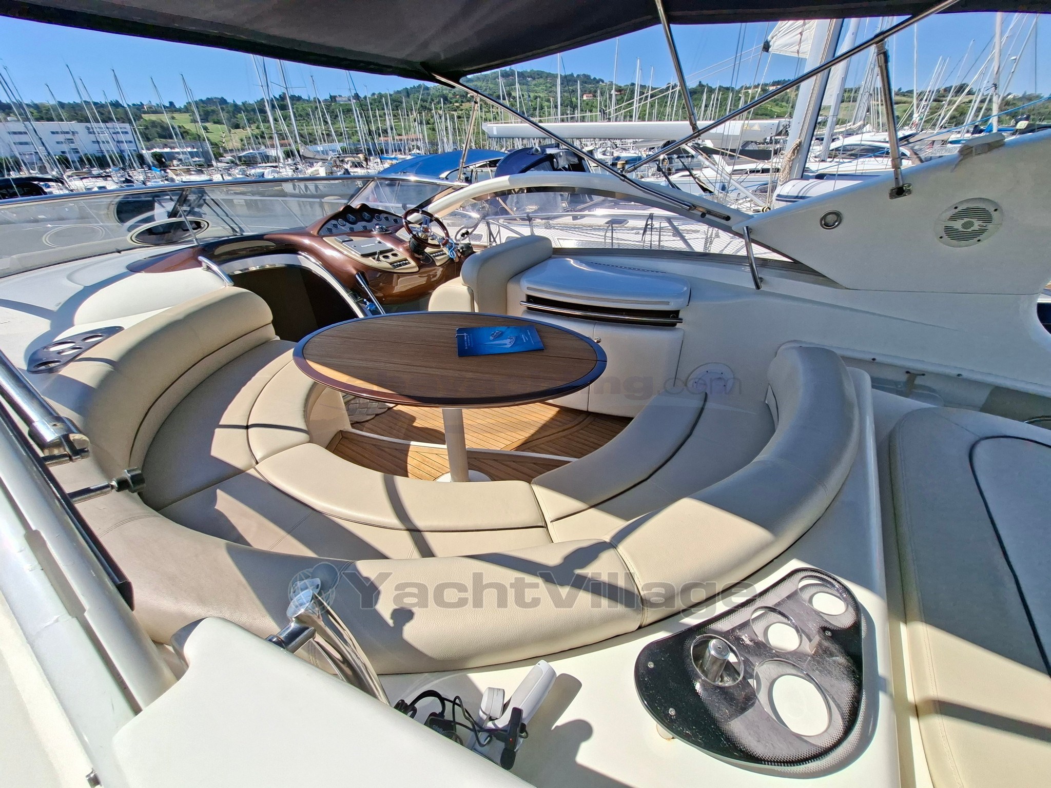 2004 Atlantis 47 Open, dovoz Skladem v EU — foto 5 z 20