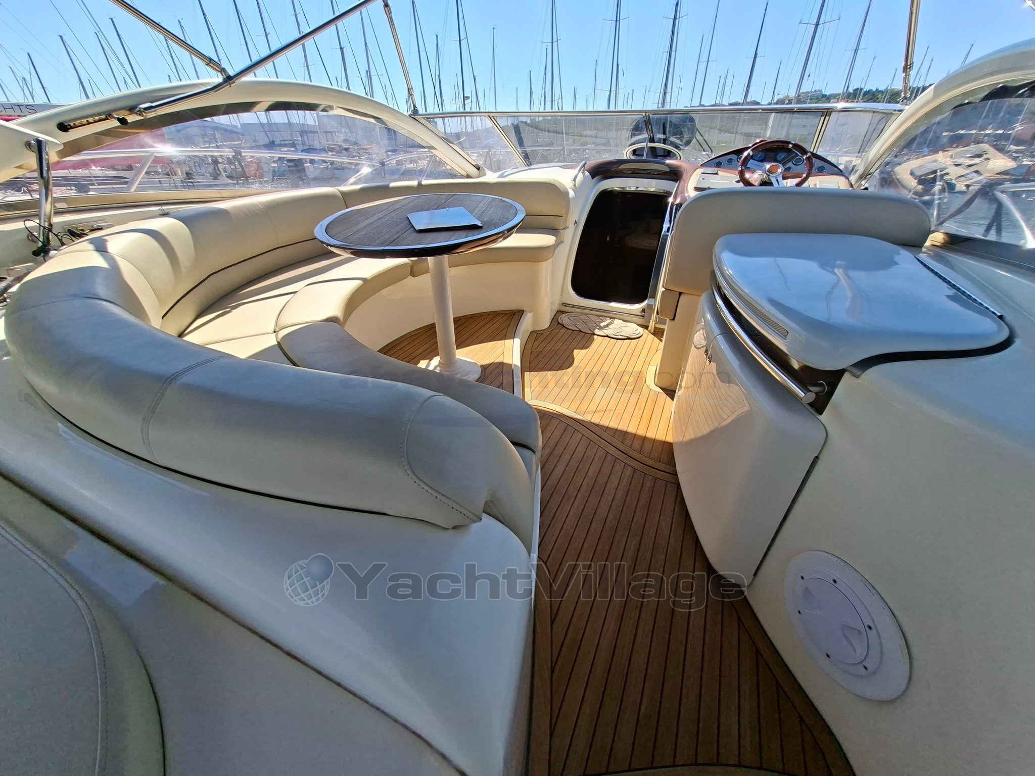 2004 Atlantis 47 Open, dovoz Skladem v EU — foto 8 z 20