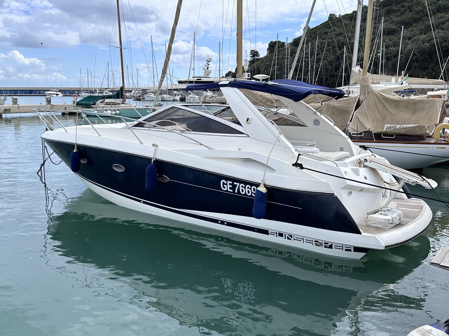 2003 Sunseeker, dovoz Skladem v EU — foto 1