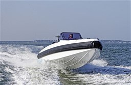 2023, dovoz Skladem v EU — foto 4 z 20